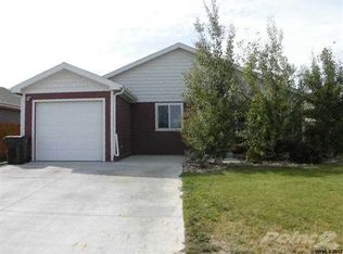 642 Pony Express Trl, Evansville, WY 82636