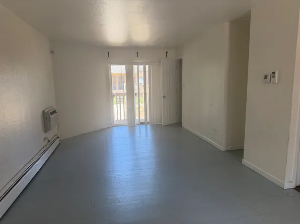 2190 S Holly St, Denver, CO