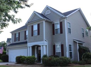 12100 Winghurst Dr, Pineville, NC 28134