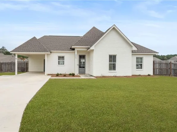 20043 Kenny Ln, Covington, LA 70435