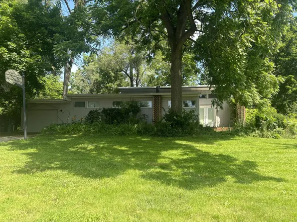 4612 Meadow DRIVE, Racine, WI 53402
