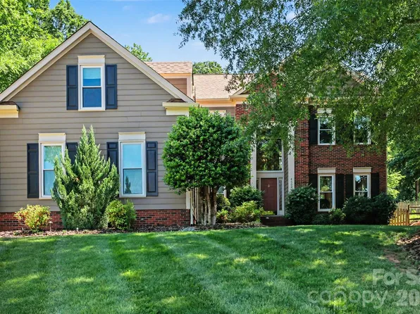 4600 Belvoir Ct #7, Charlotte, NC 28270