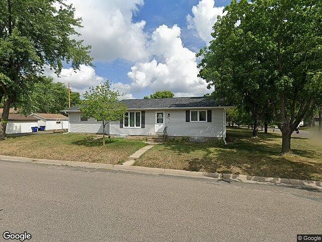1st image of 3501 1st St N