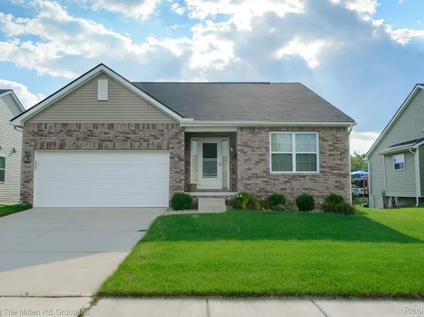 7044 Lakeway St, Ypsilanti, MI 48197
