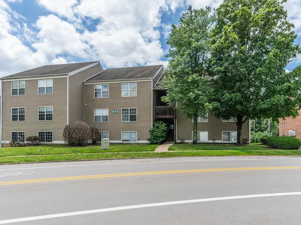 858 Malabu Dr APT 5000, Lexington, KY 40502