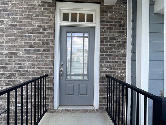 2nd image of 155 Burkitt Commons Ave E #155