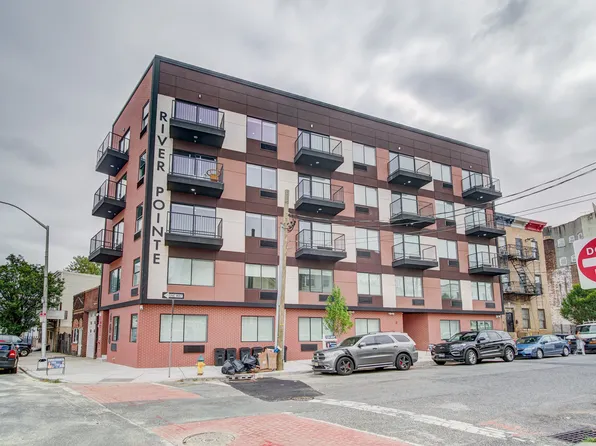 486 Market St, Newark, NJ