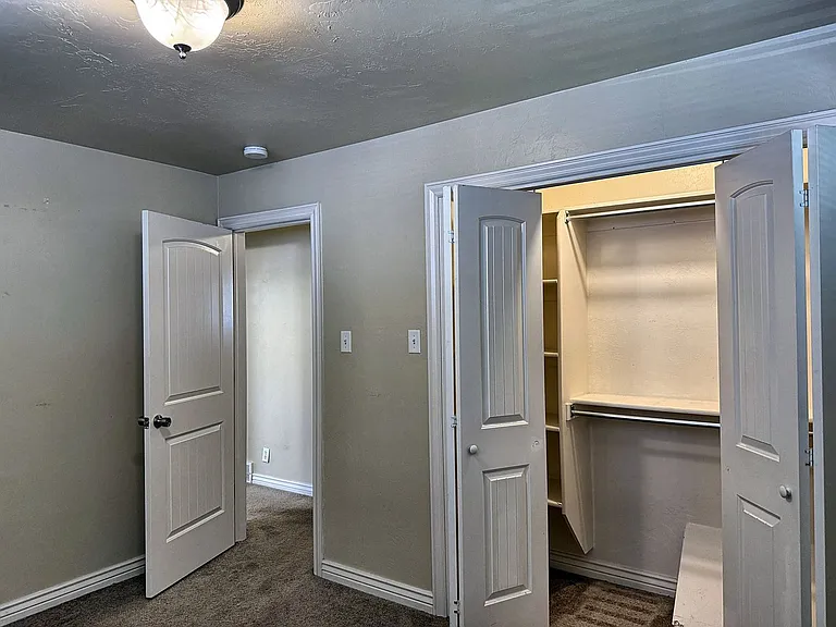 71 E Girard Ave — Photo 8