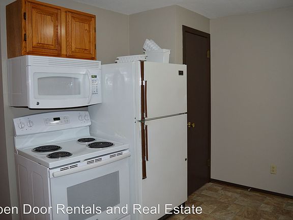 2nd image of 608 W Dennis St APT 3