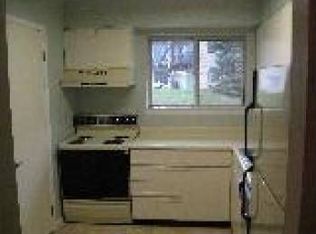 803 Cooper Rd, Poughkeepsie, NY 12603