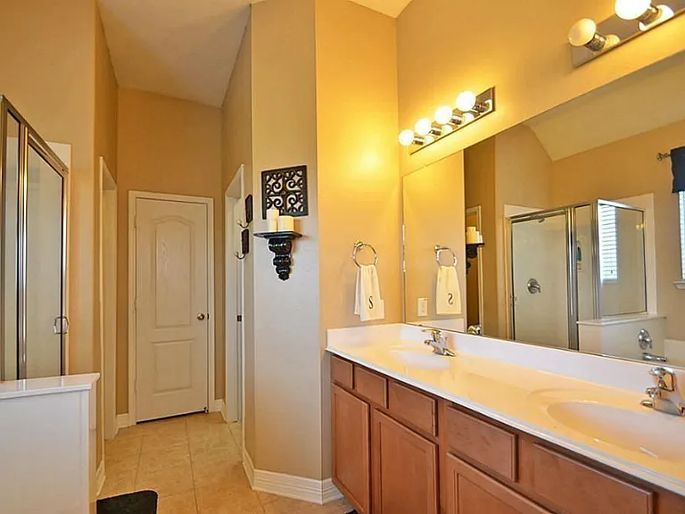 24562 Carlton Springs Ln — Photo 14