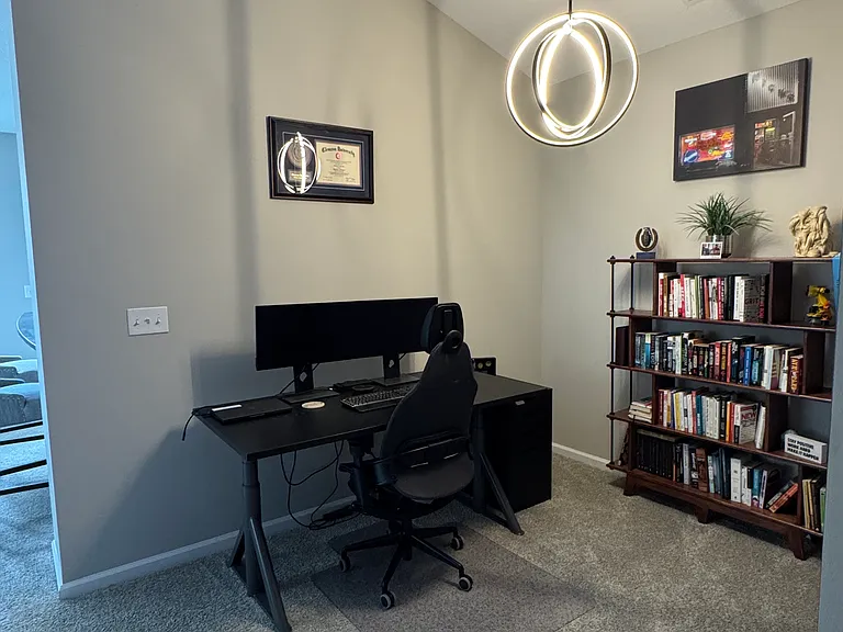 710 Kathy Ann Way W — Photo 11