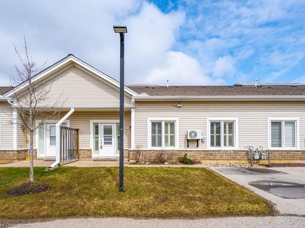 760 Woodhill Dr #121, Centre Wellington, ON N1M 3W5