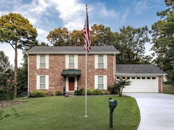 12601 Janelle Dr, Little Rock, AR 72212