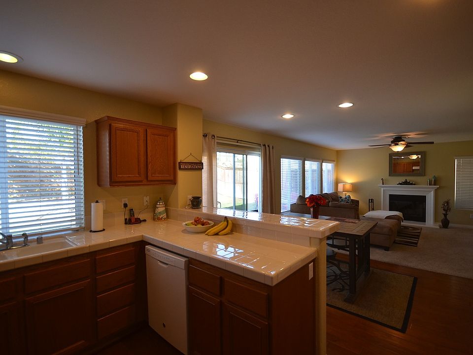 1st image of 25896 Marco Polo St