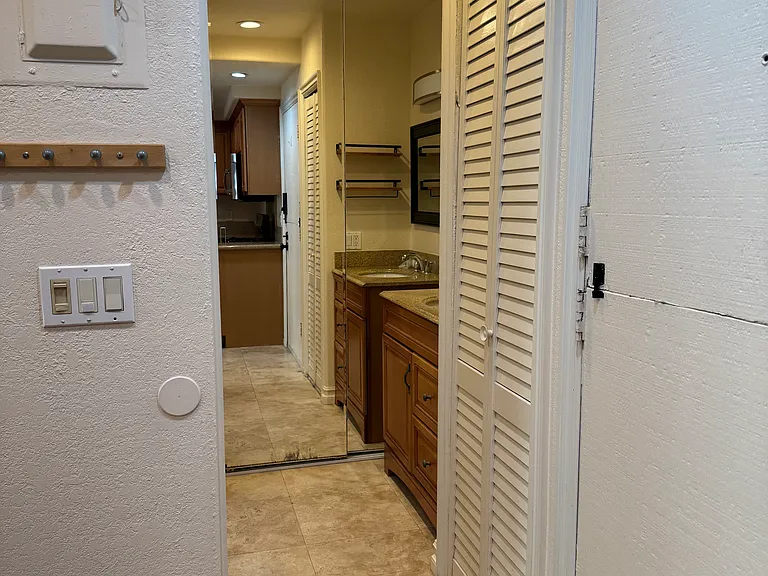 16972 Pacific Coast Hwy #104 — Photo 17