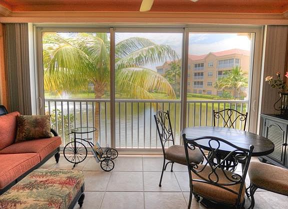 5th image of 7411 Bella Lago Dr Unit 423