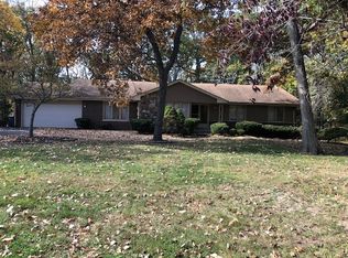 3440 Chalet Ln, Crete, IL 60417