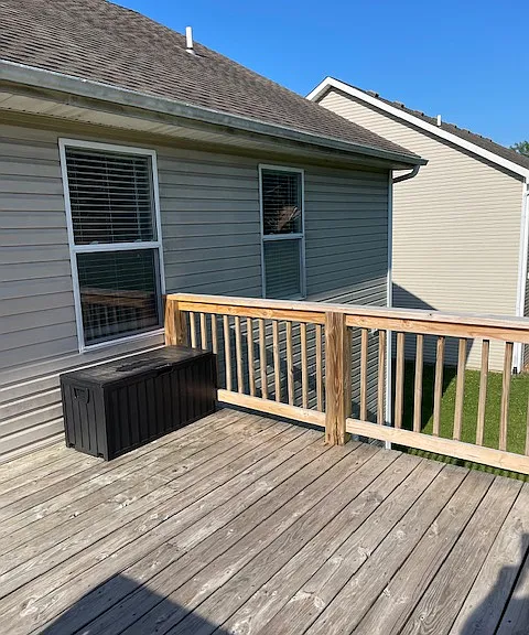 10 x 10 deck