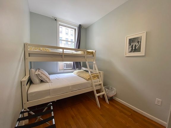 5th image of 519 W 158th St #2T