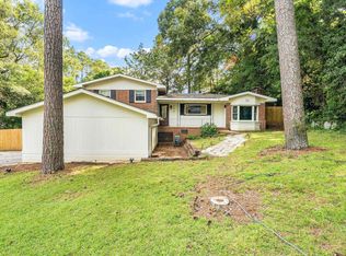 304 Pine Valley Dr, Warner Robins, GA 31088