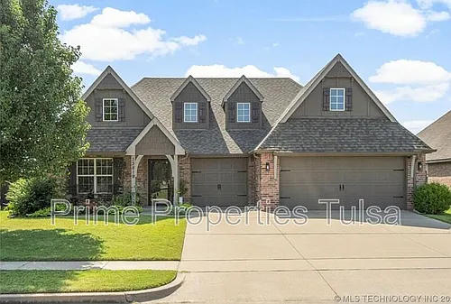 13819 S 89th East Ave Photo 1
