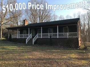 71 Union Camp Dr, Bumpass, VA 23024