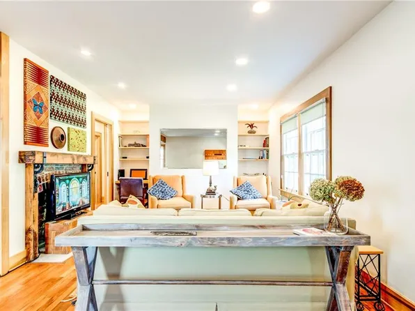 1576 Temple Ave, College Park, GA 30337