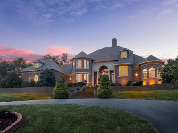 2433 Williamsburg Estates Ln, Lexington, KY 40504