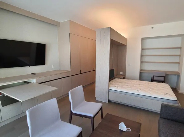 133-27 39th Avenue image 11 of 16