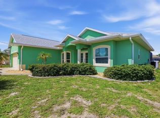 206 Mariner Ln, Rotonda West, FL 33947