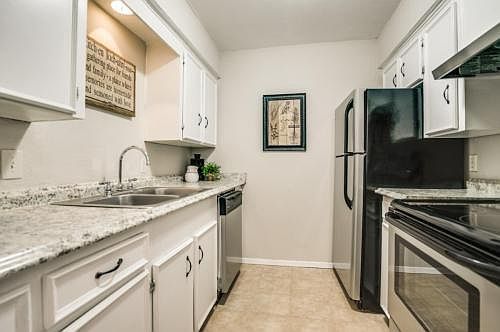1st image of 5656 Live Oak St #106