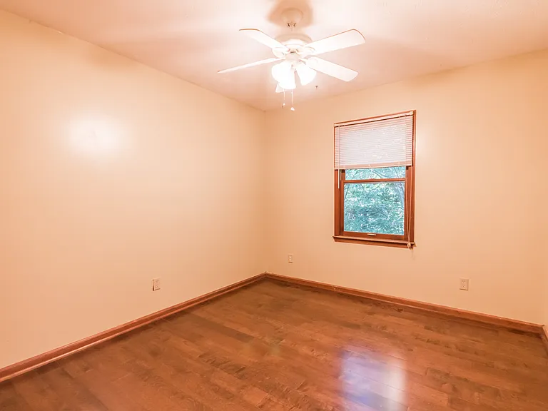 3212 Stratford Green Ct — Photo 7