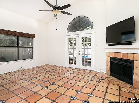 3rd image of 7551 Lincoln Village Dr