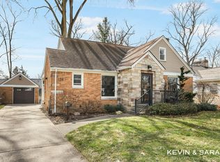 134 Manchester St SW, Wyoming, MI 49548