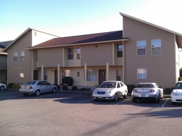 Big Rock Apartments (480 S Oak Harbor St.), 480 S Oak Harbor St APT D104, Oak Harbor, WA 98277