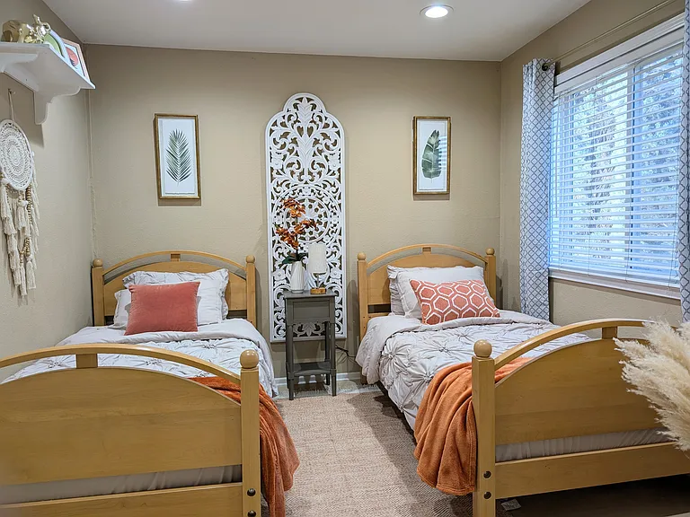 20440 Huntcliff Ln — Photo 26