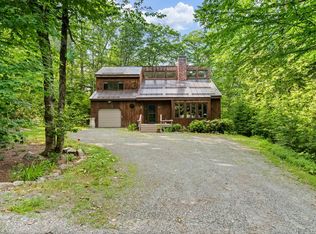 15 Summit Dr, Grantham, NH 03753