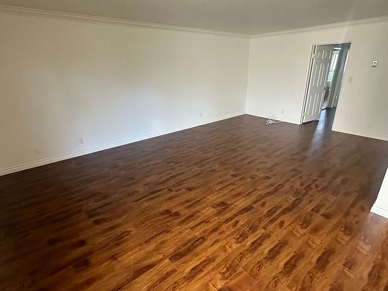 8735 Delgany Ave — Photo 24