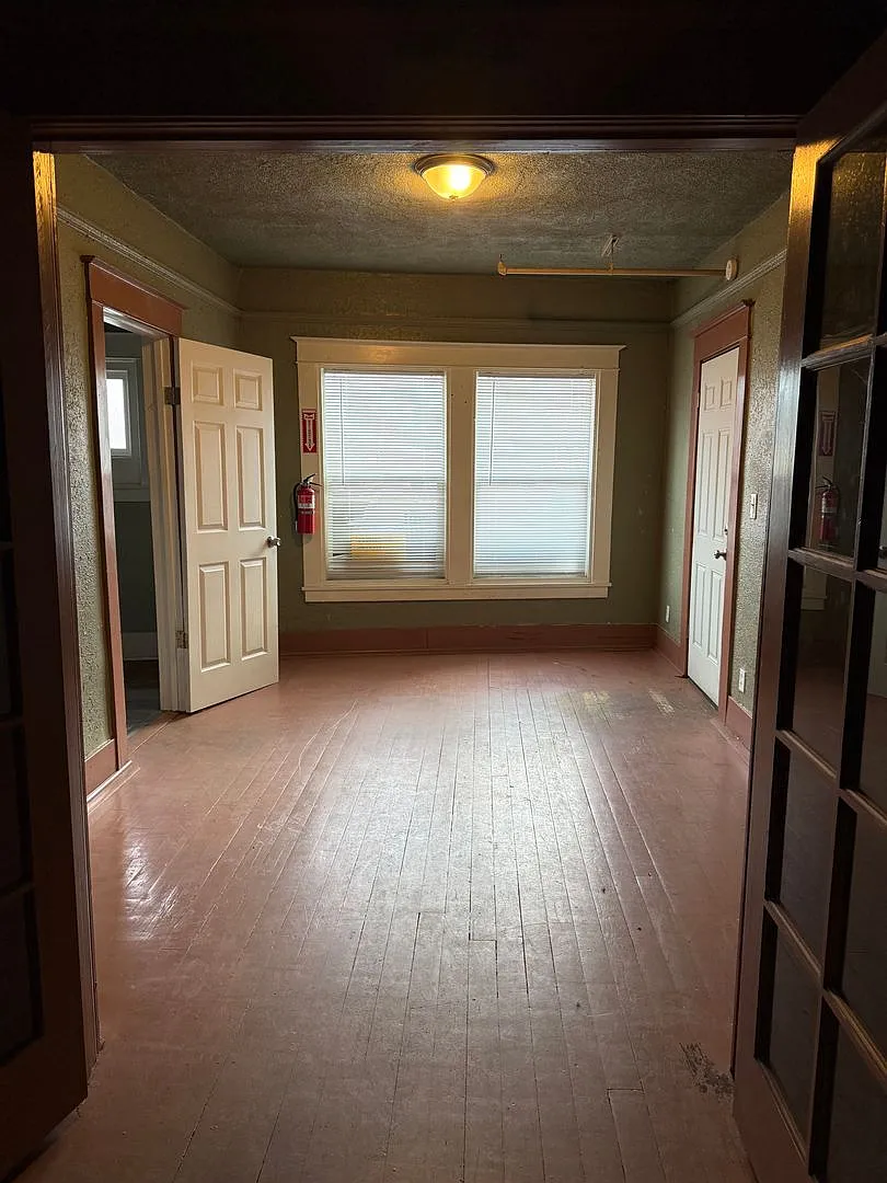 57 N Adams St #102 photo 1