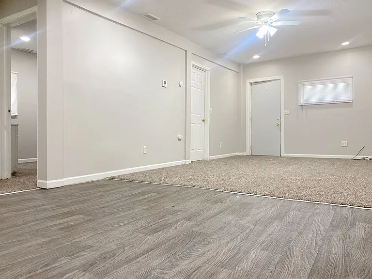 4420 N 48th St — Photo 12