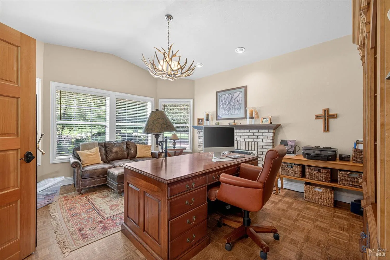 9519 Mill Station Road - Photo 10