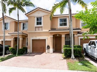1082 NE 41st Pl, Homestead, FL 33033