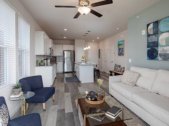 4th image of 6944 Burkitt Rd #8-206