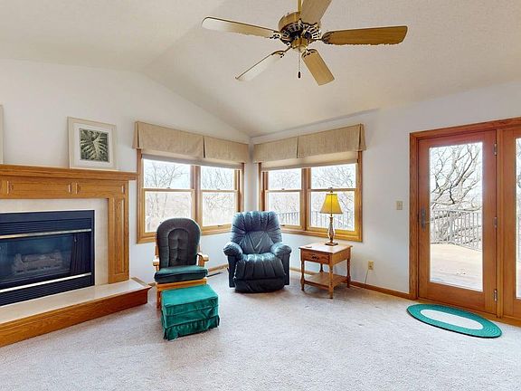 3rd image of 64 Conner Cir SW