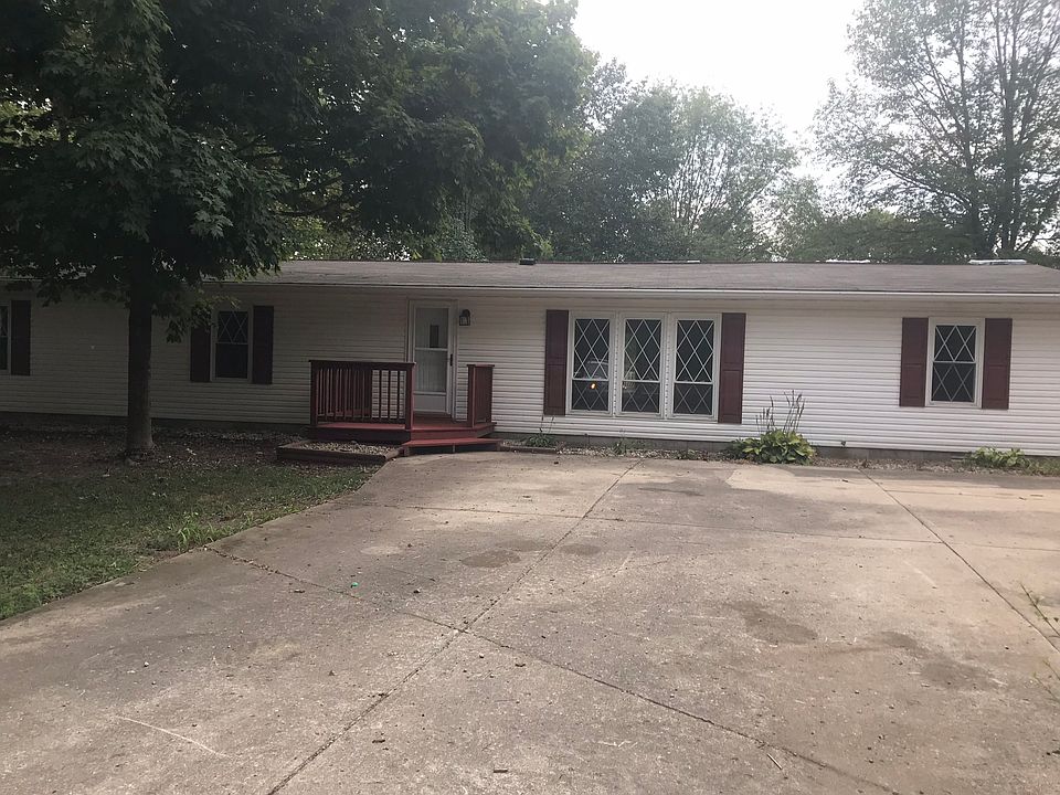 1st image of 213 Duck Creek Ln
