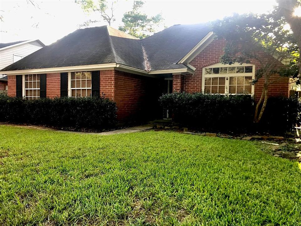 1st image of 5419 Shady Maple Dr