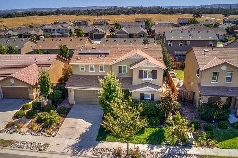 1st image of 1247 Banyan Way