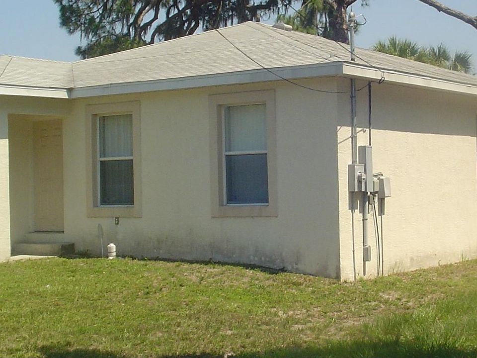 Front View of Home