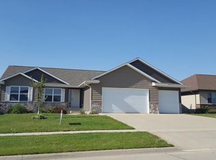 3131 Carlisle Cir, Marion, IA 52302
